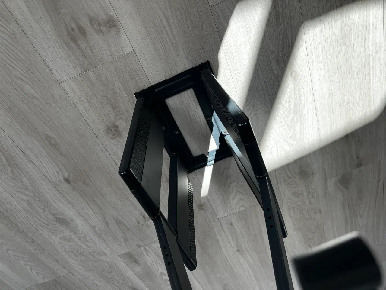 Billede 4 - Vogels TV beslag udtræk/kipbar 55”-85” 75 kg