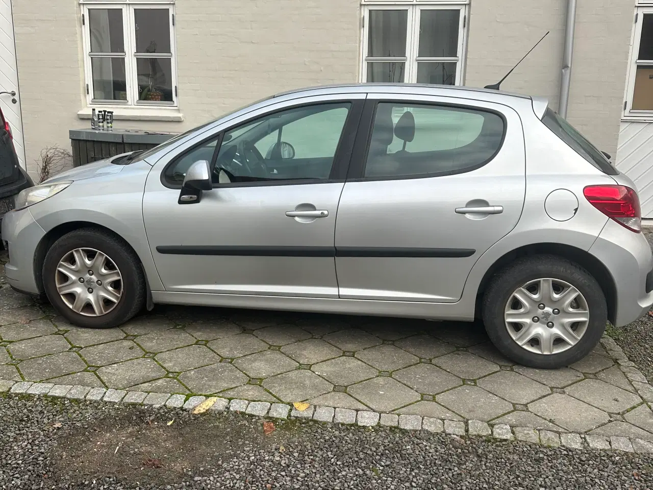 Billede 3 - Fin øko bil