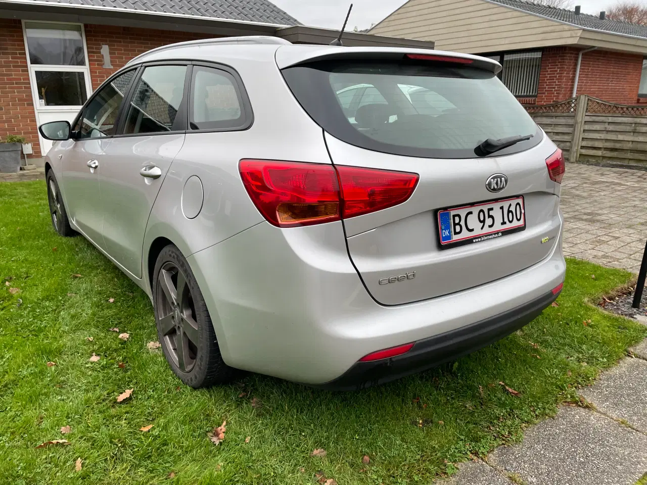 Billede 2 - Kia Ceed 1,6 cdti 128hk st.car