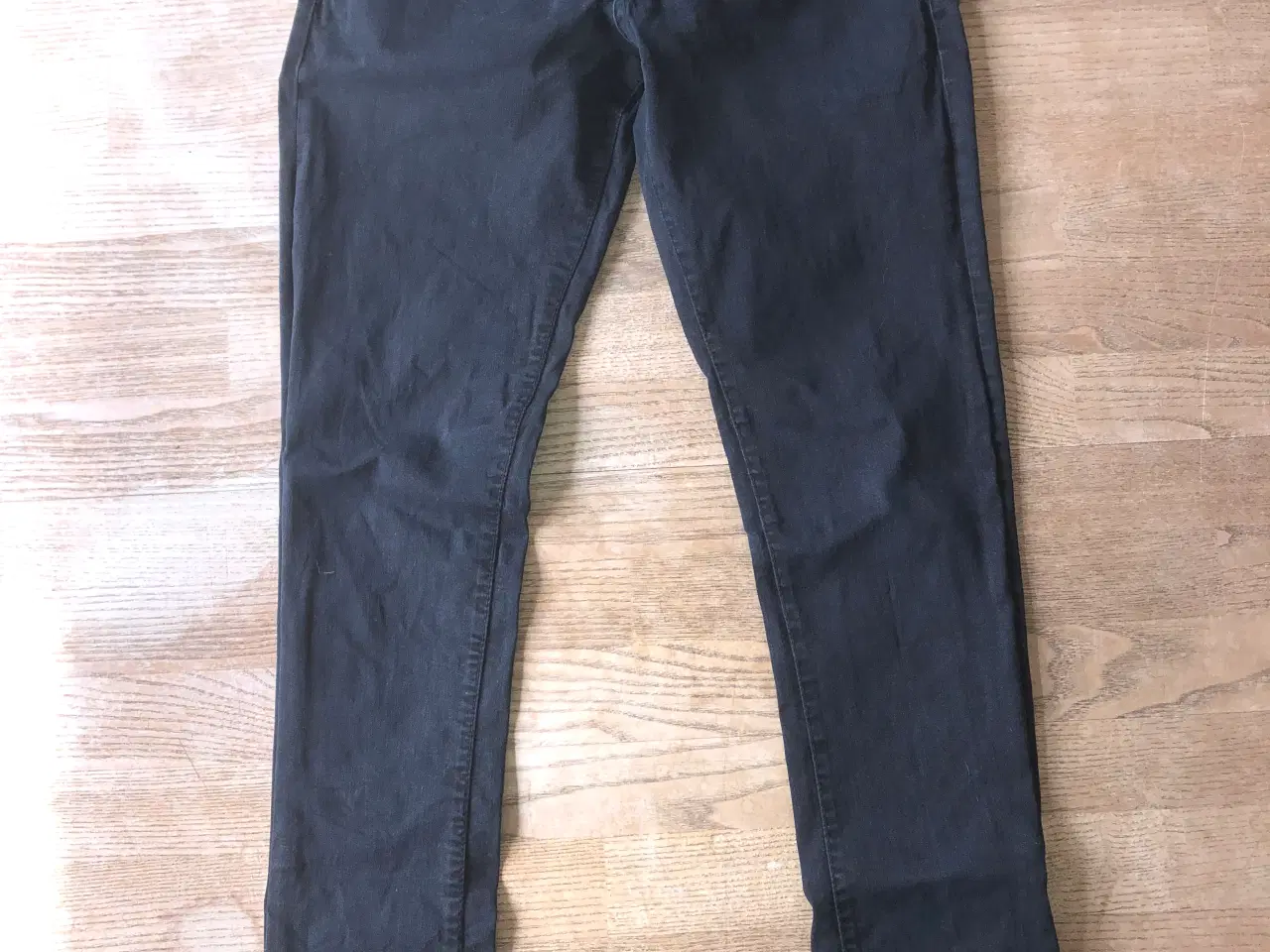 Billede 1 - Sorte jeans fra Jack & Jones str W31/L34