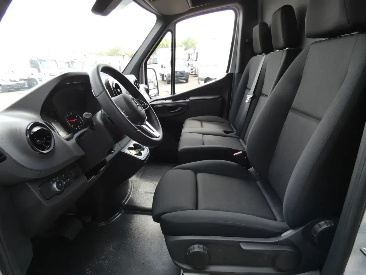 Billede 9 - Mercedes-Benz Sprinter 317 2,0 CDI A2 H2 RWD 9G-Tronic 170HK Van Aut.