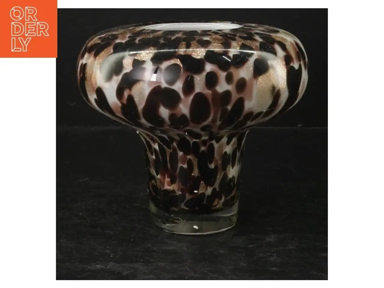Billede 2 - Mundblæst vase fra Bolia (str. Ø. 15 cm)