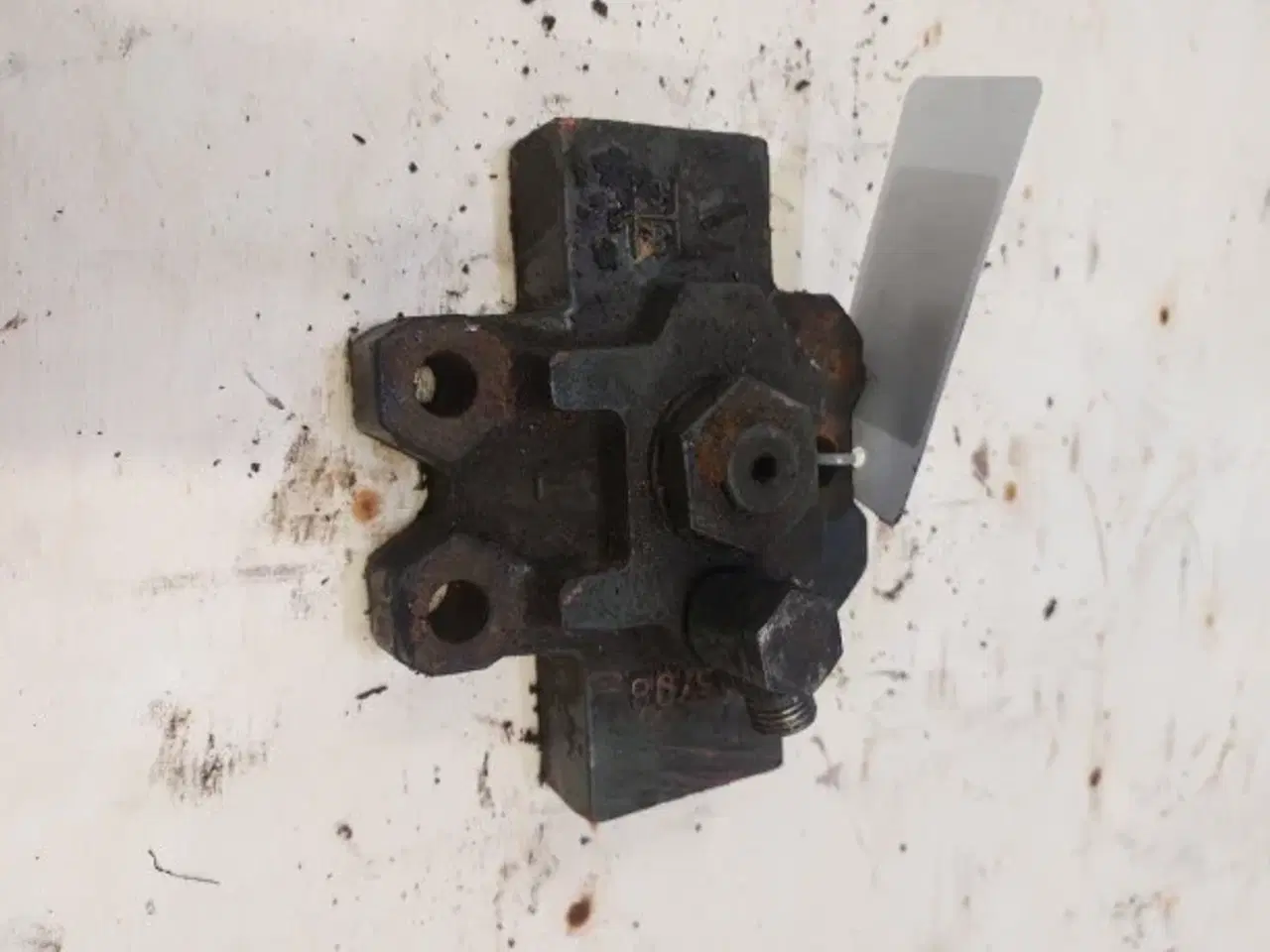 Billede 2 - Hydrema 806 Ventilblok endesektion 513221