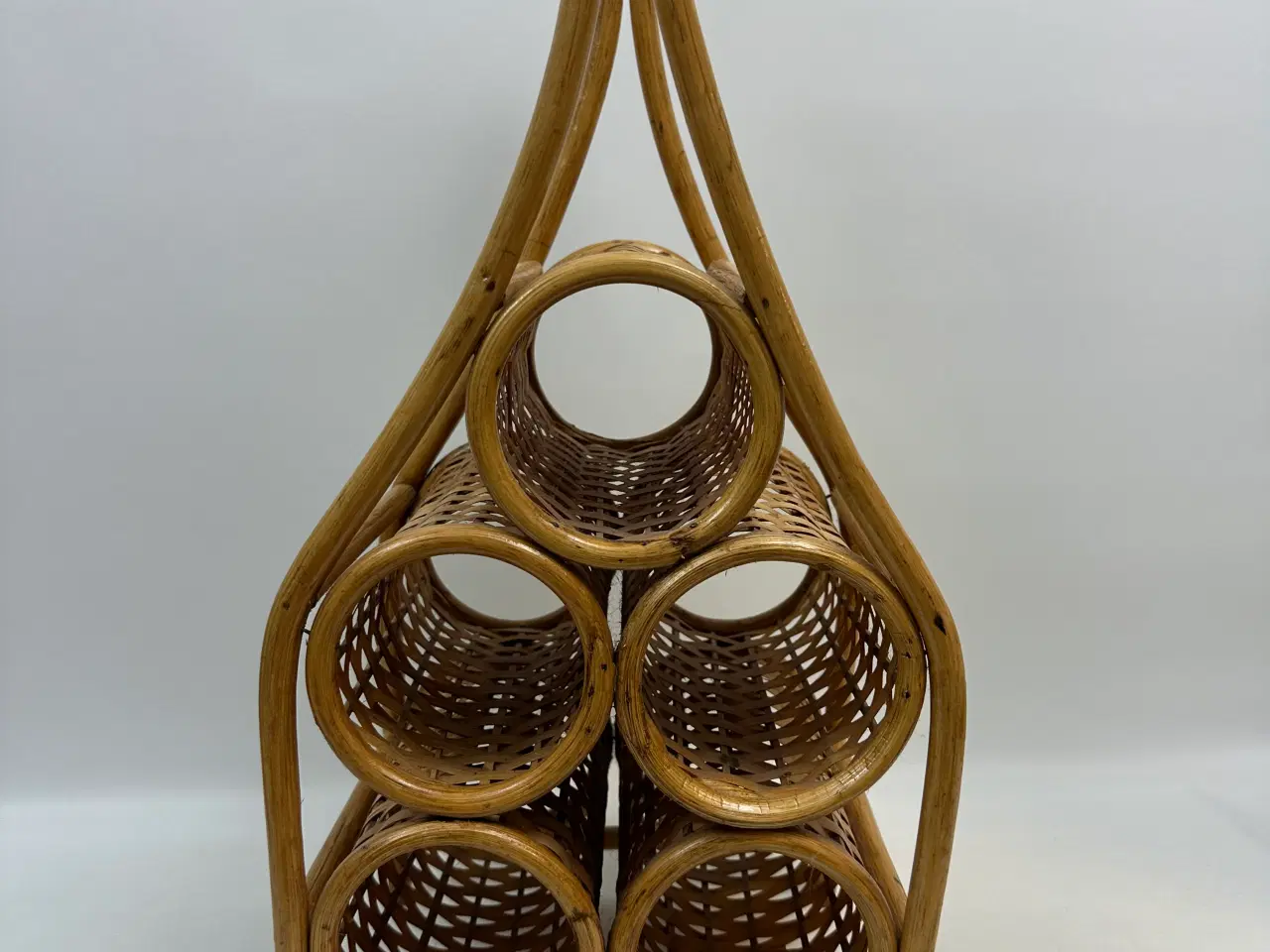 Billede 4 - Retro vinreol / flaskeholder i bambus og flet