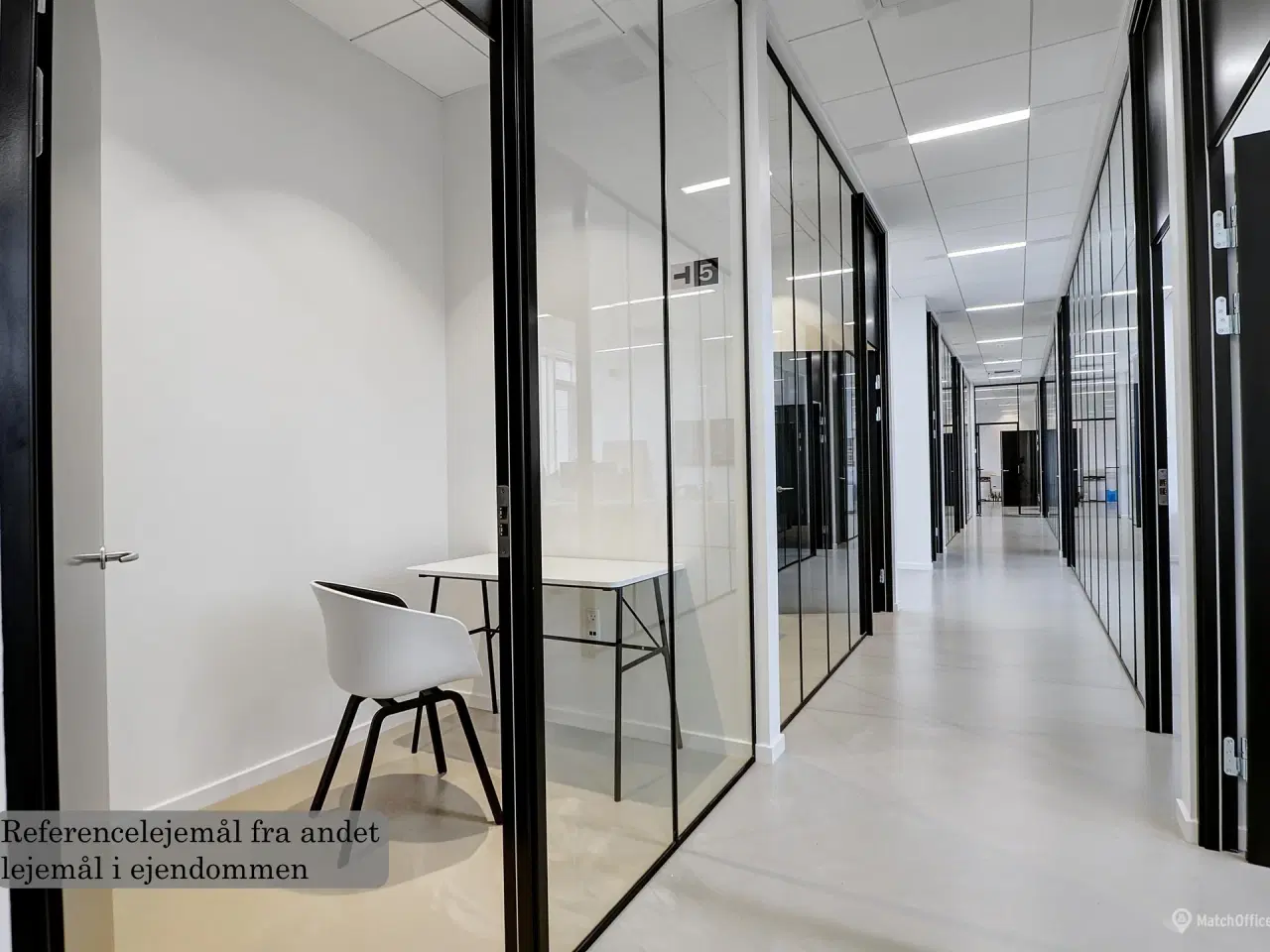 Billede 9 - Nyrenoverede kontorer med parkering og tagterasse. tæt på Kgs. Nytorv