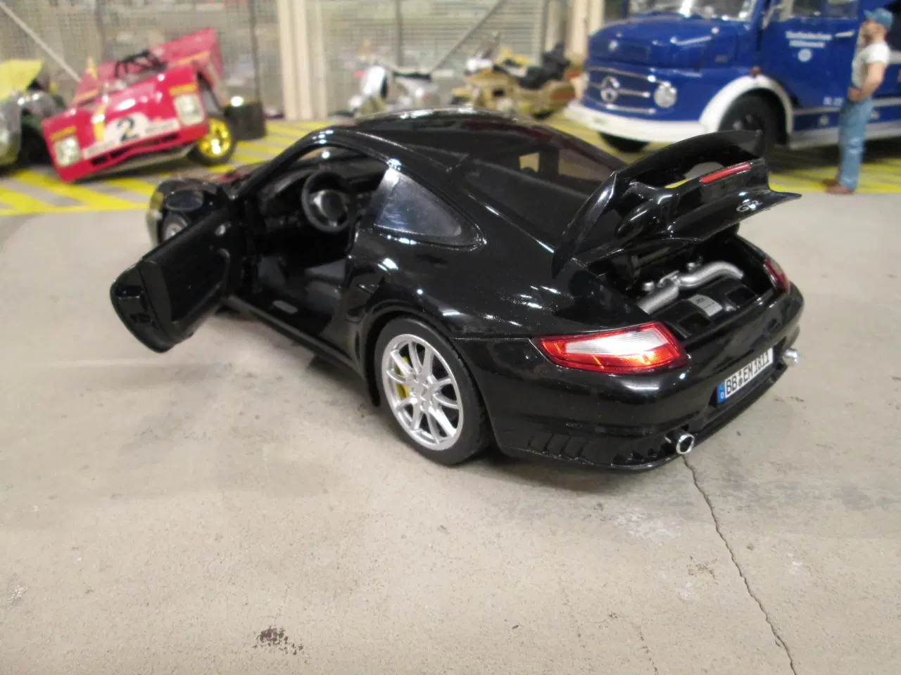 Billede 5 - Porsche 911 GT2 Norev 1:18