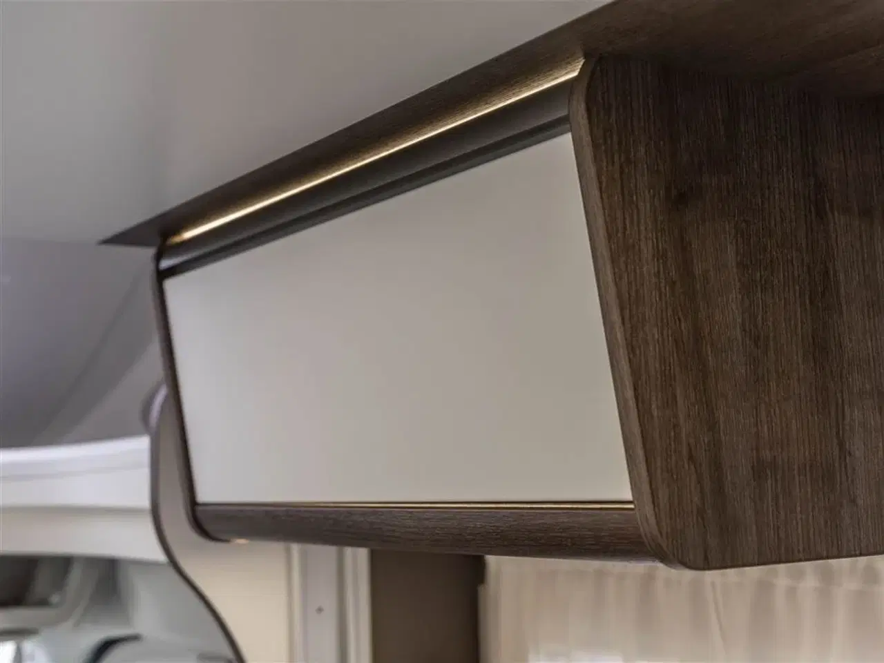 Billede 63 - 2025 - Benimar Tessoro 463 NK   Populær enkeltsengscamper