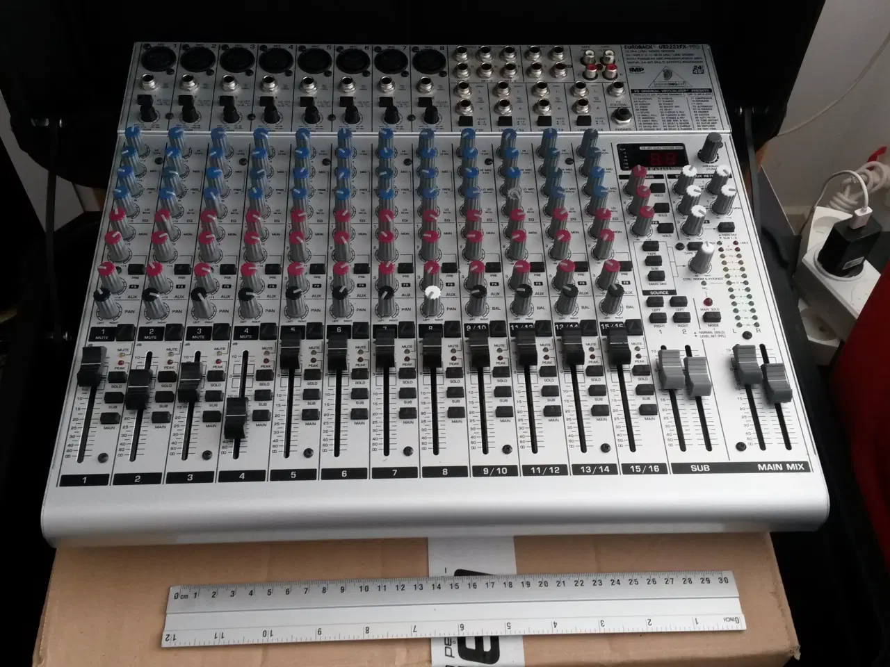 Billede 1 - Mixerpult Studio/Live med digital effekt processor