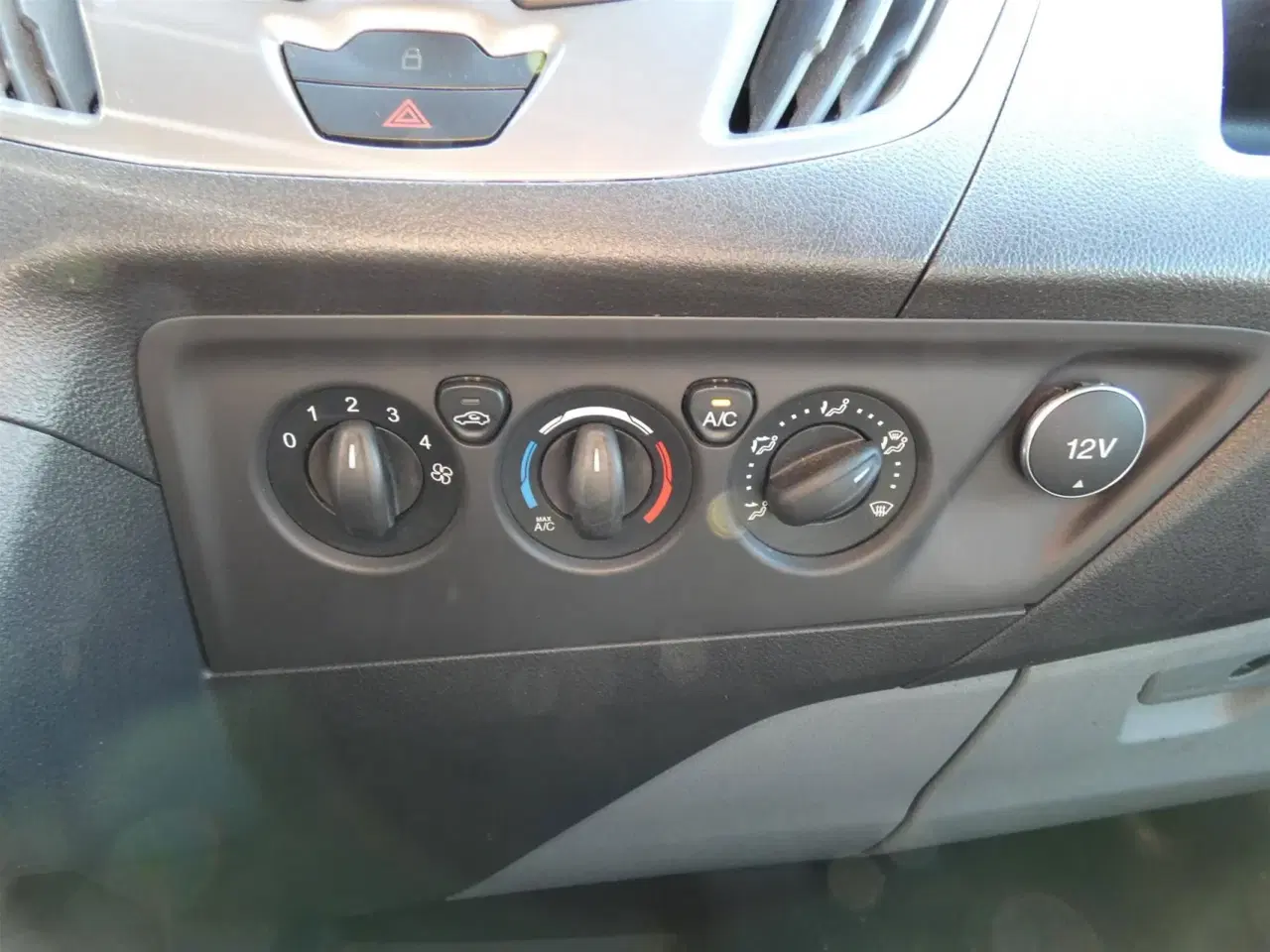 Billede 14 - Ford Transit Custom 310 L2H1 2,2 TDCi Trend 125HK Van 6g