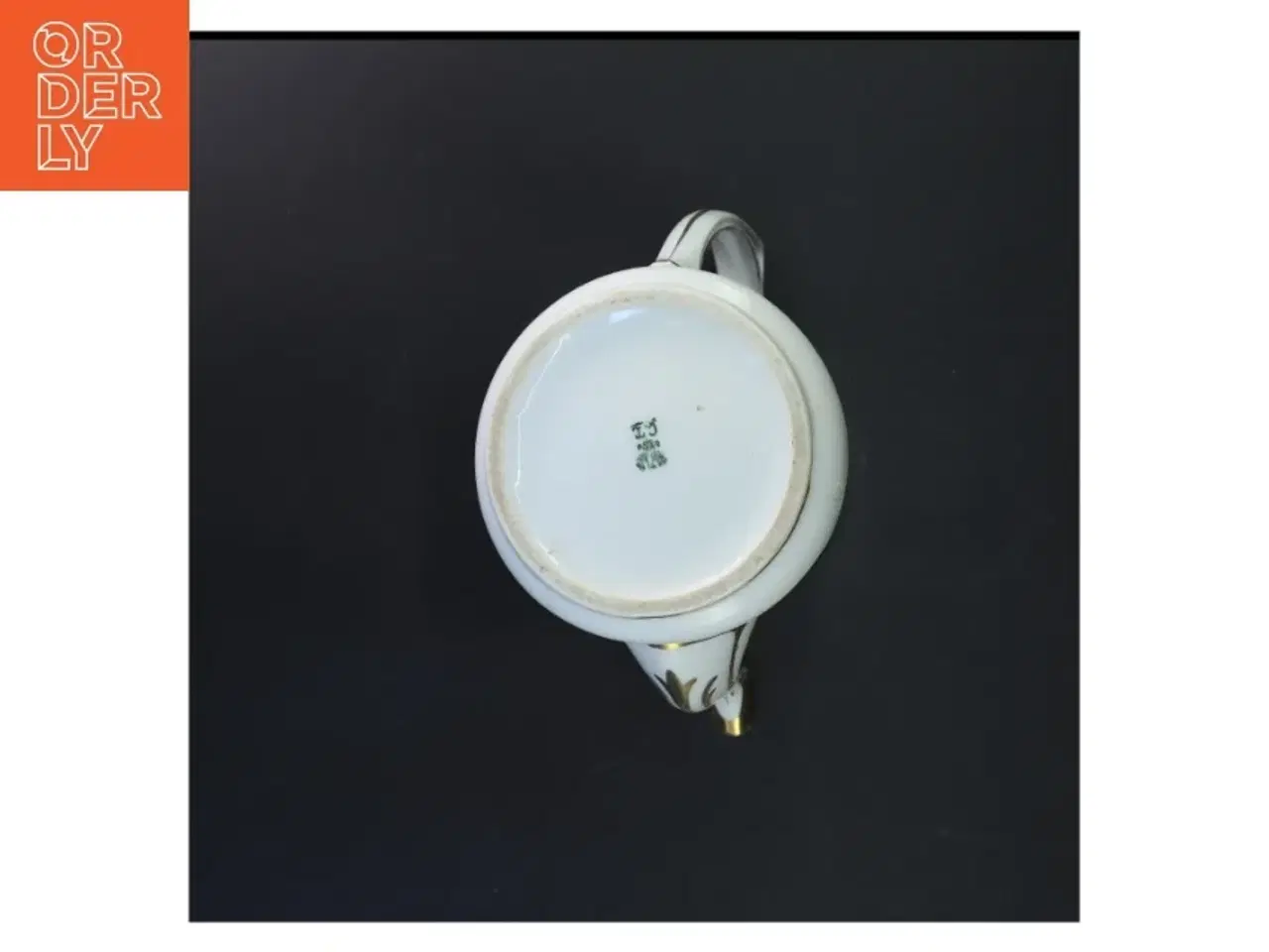 Billede 2 - Porcelænskande med guldkant (str. 23 cm)