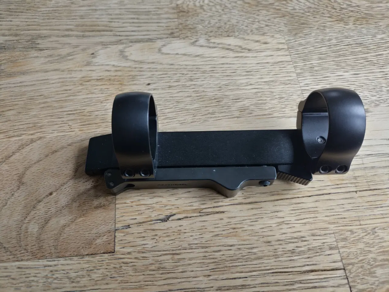 Billede 2 - Recknagel SSK-II Montage (30mm) til 11mm Skinne