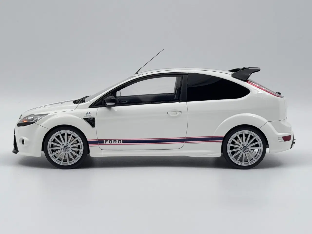 Billede 2 - 2010 Ford Focus RS Le Mans Classic Edition - 1:18