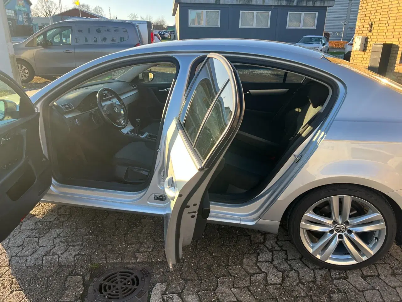 Billede 3 - VW Passat 1,6 TDi 105 Trendline BMT