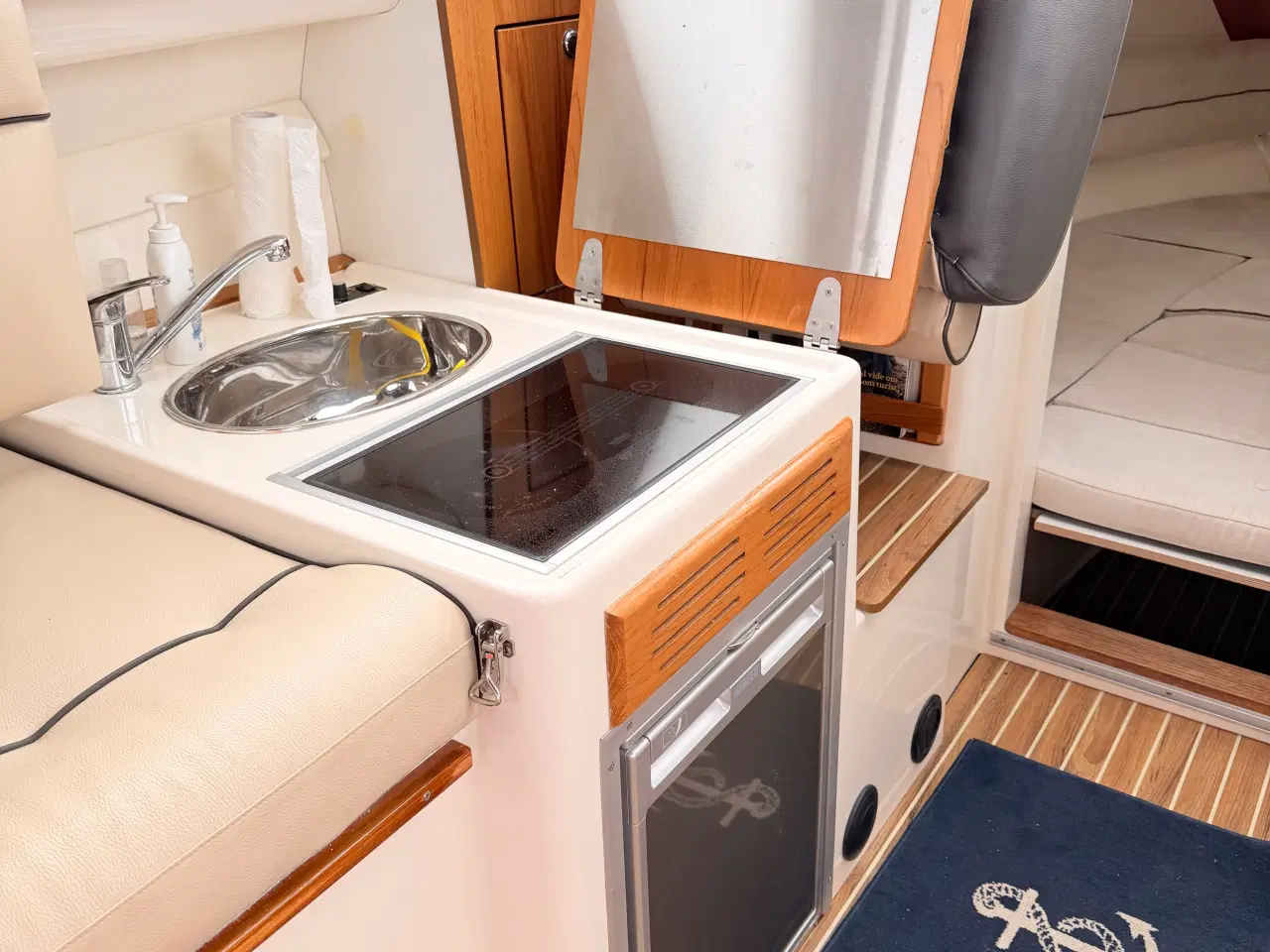 Billede 11 - Flipper 705 HT, Volvo Penta D5, Diesel 281 timer