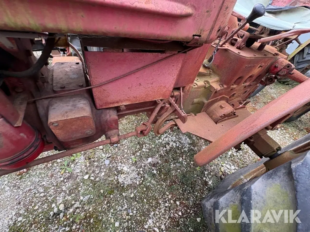 Billede 8 - Veterantraktor Farmall Fu 235