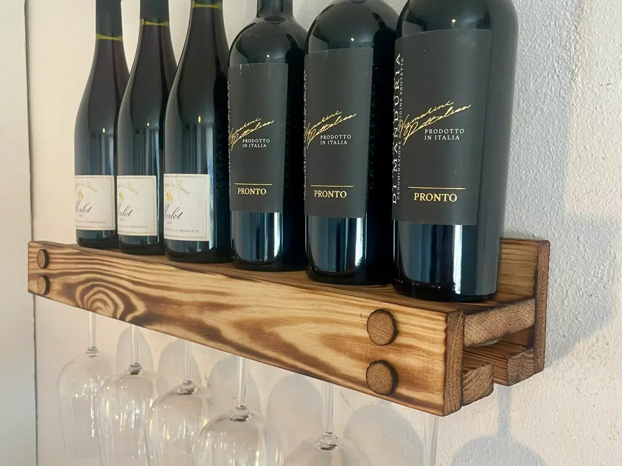 Billede 2 - Vinhylde af træ