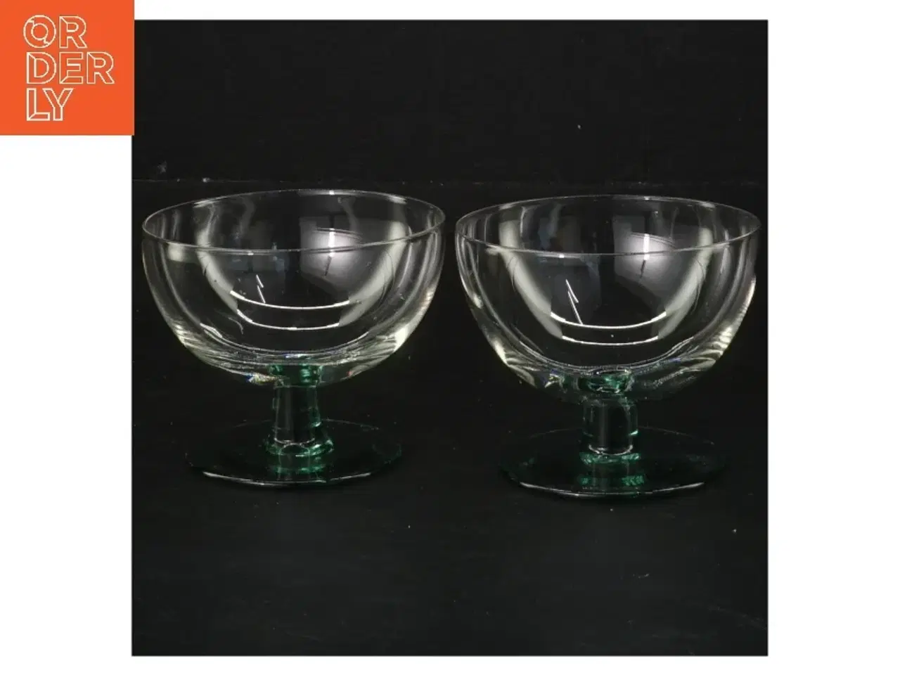 Billede 1 - To glas dessertskåle (str. ø 8 cm, 2 styk cm)