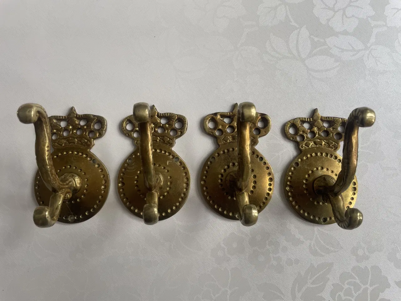 Billede 1 - Smukke gamle messing knager 