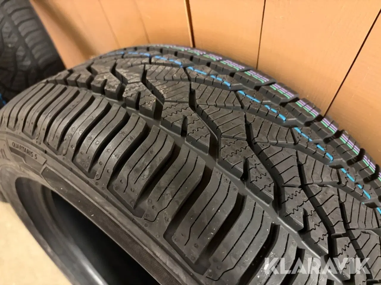 Billede 12 - Helårsdæk Barum Quartaris 5