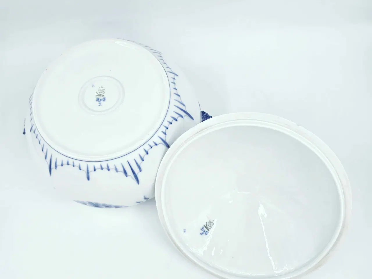 Billede 15 - Empire Terrin & Underfad 1 sortering Porcelæn 