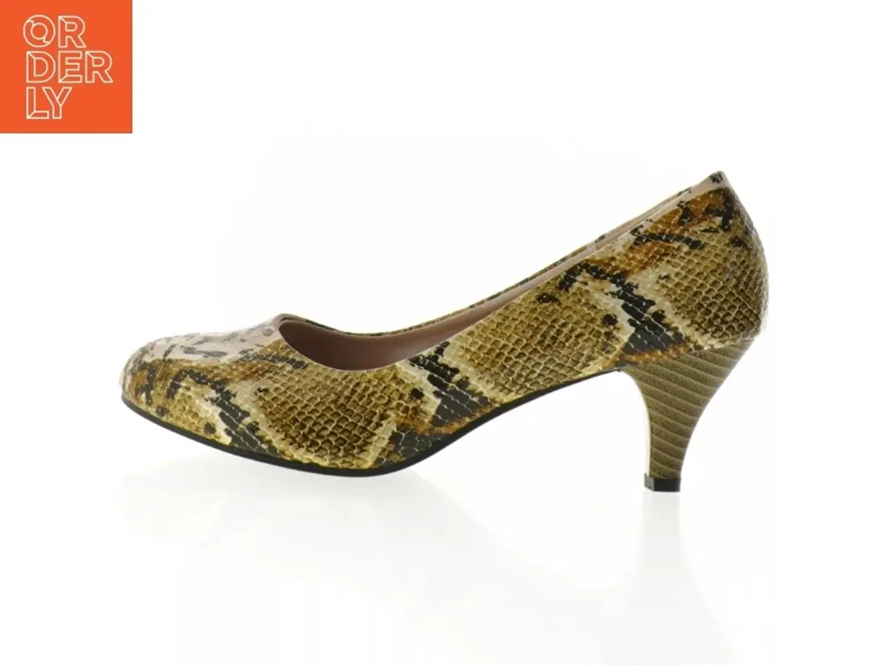 Billede 1 - Slangeprint pumps (str. 38)