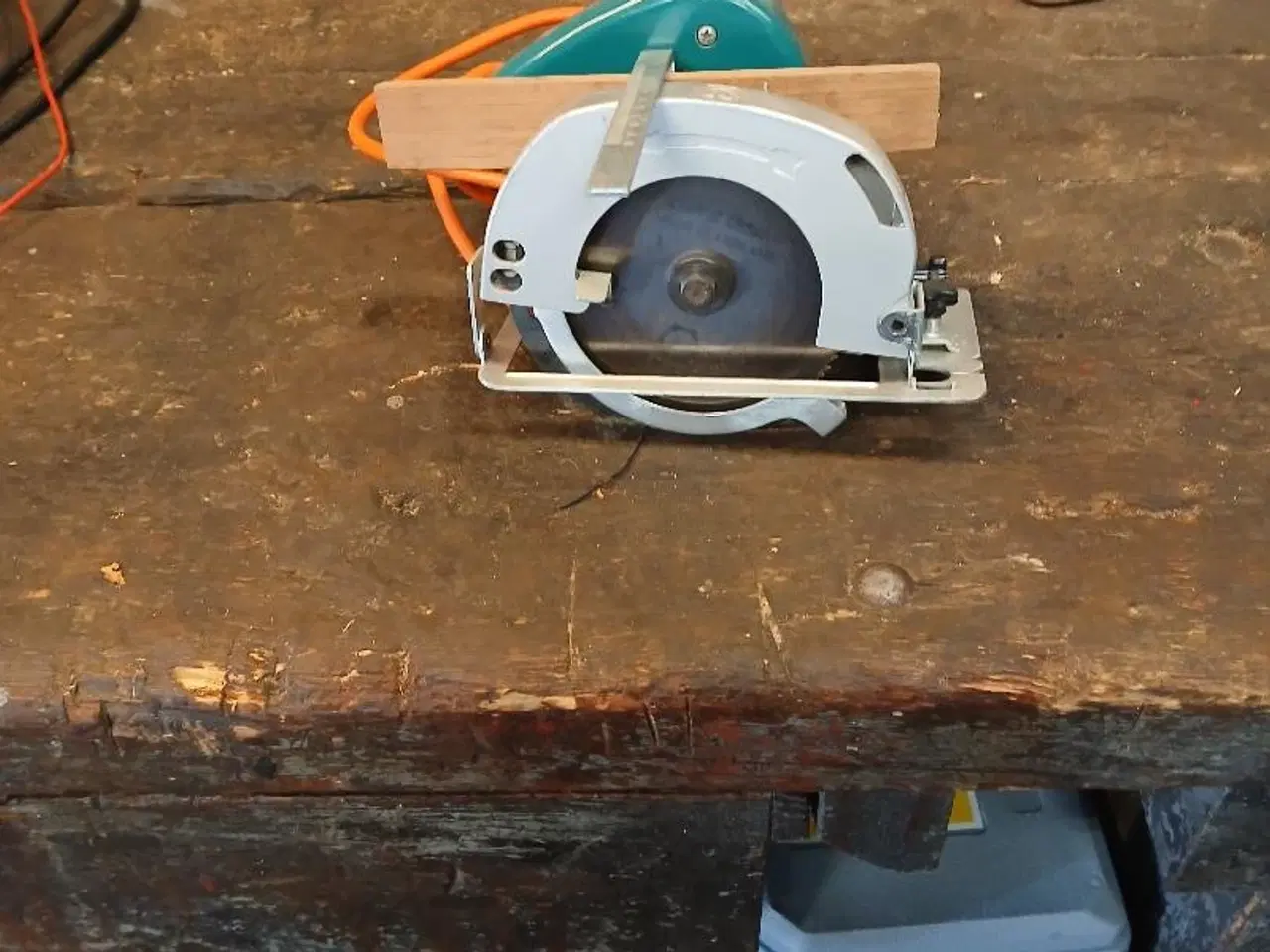 Billede 3 - rundsav på strøm 