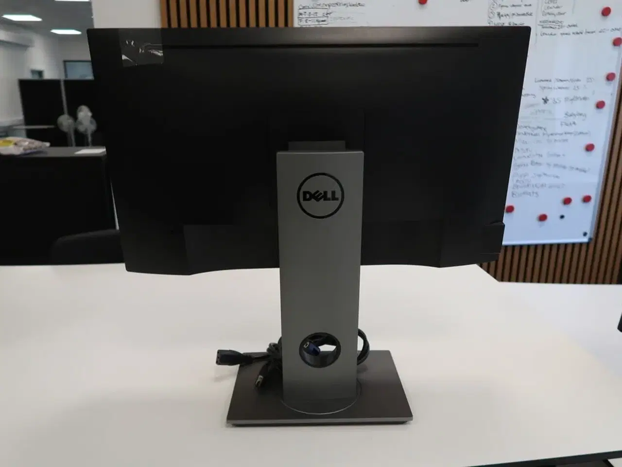 Billede 3 - Dell P2417H skærm 23.8"
