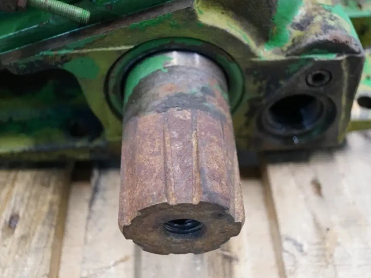 Billede 14 - John Deere 4240 Liftdæksel AR69959