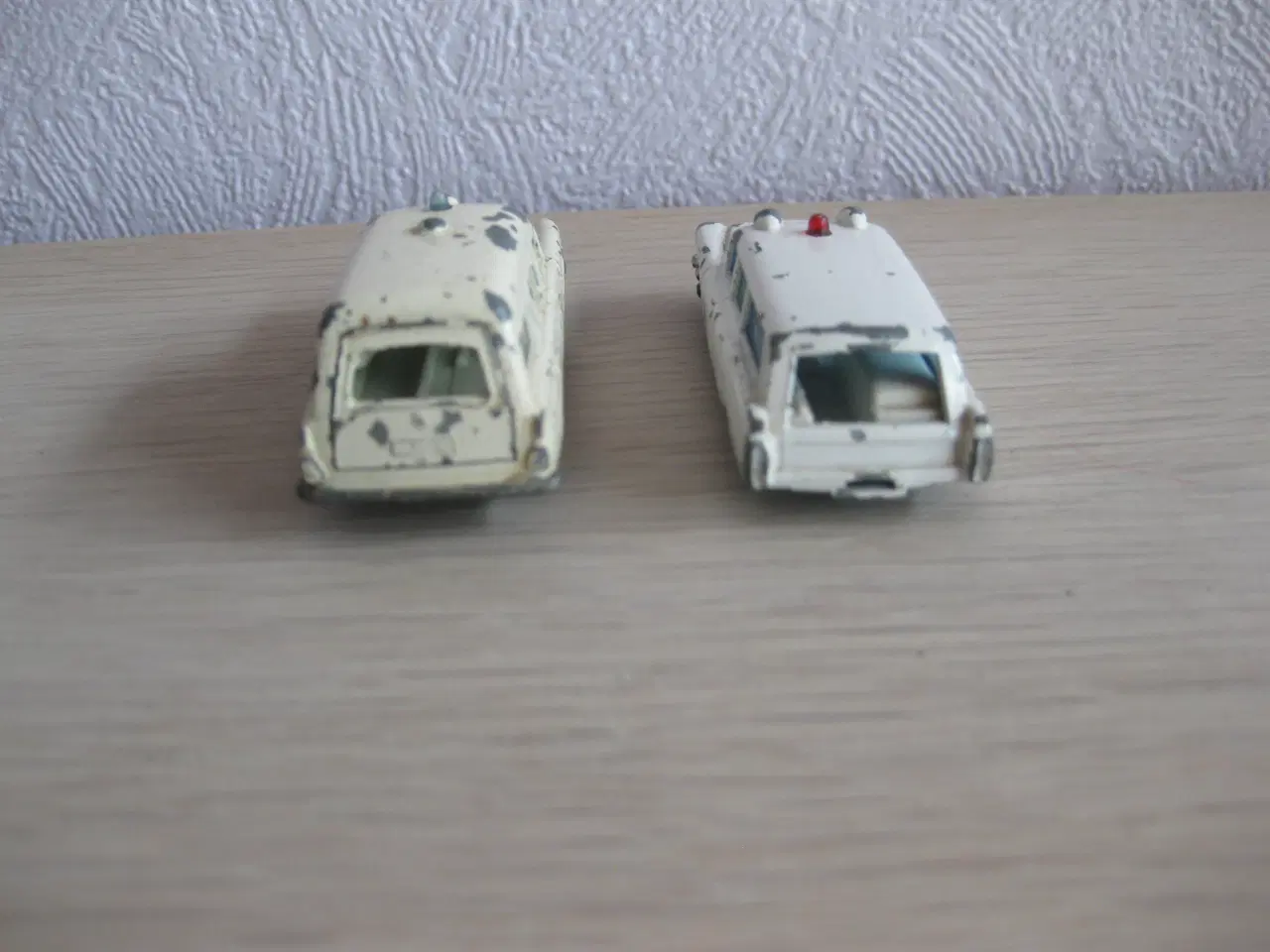 Billede 4 - Matchbox biler fra Lesney - 2 gamle ambulancer ;-)