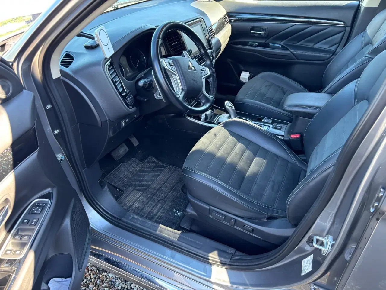 Billede 10 - Mitsubishi Outlander 2,4 PHEV Invite+ CVT 4WD
