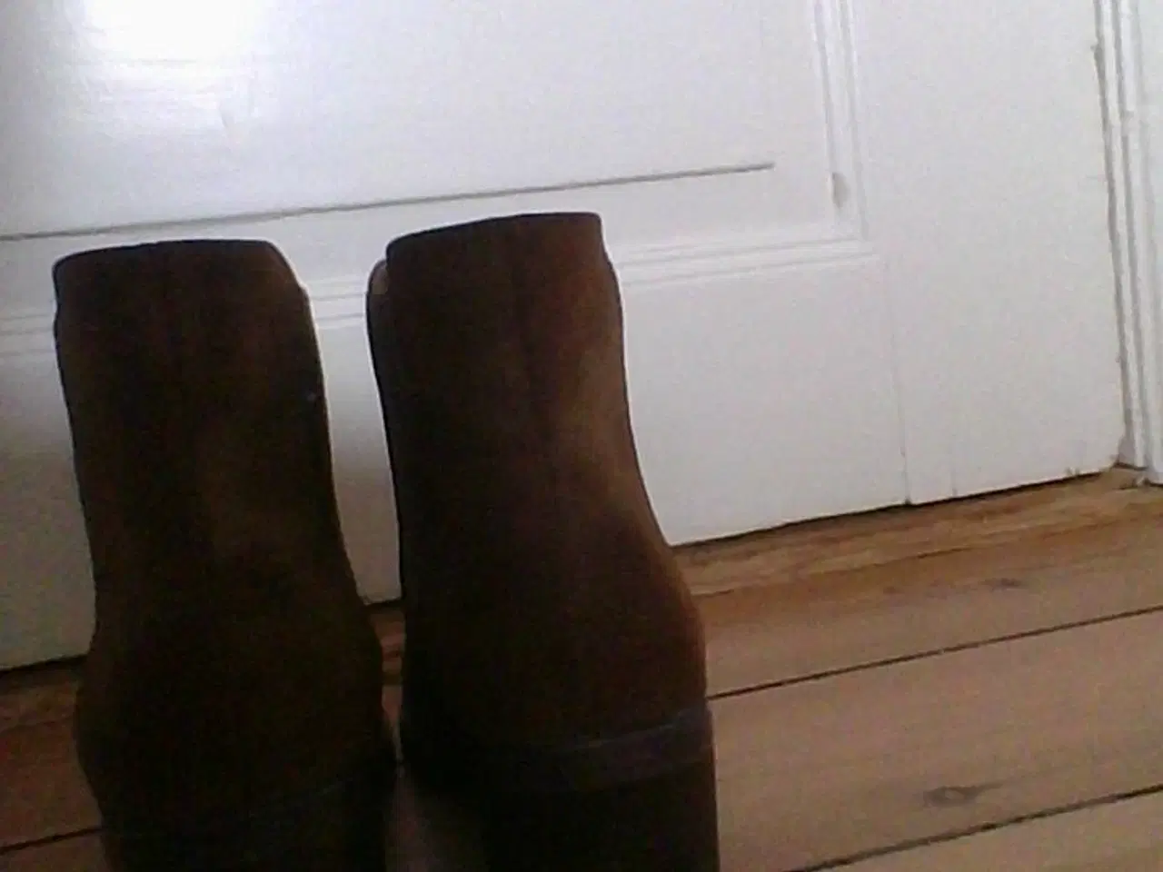 Billede 2 - Cognac farvet støvletter