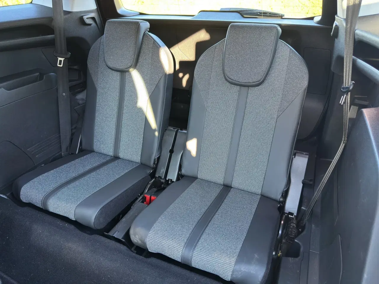 Billede 16 - Peugeot 5008 1,6 BlueHDi 120 Allure EAT6 7prs