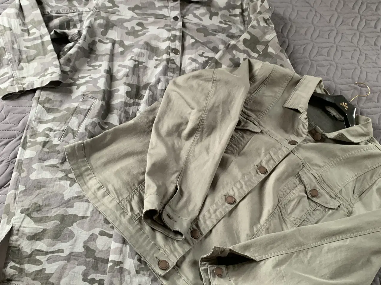 Billede 1 - 2 jakker i plussize str. XL