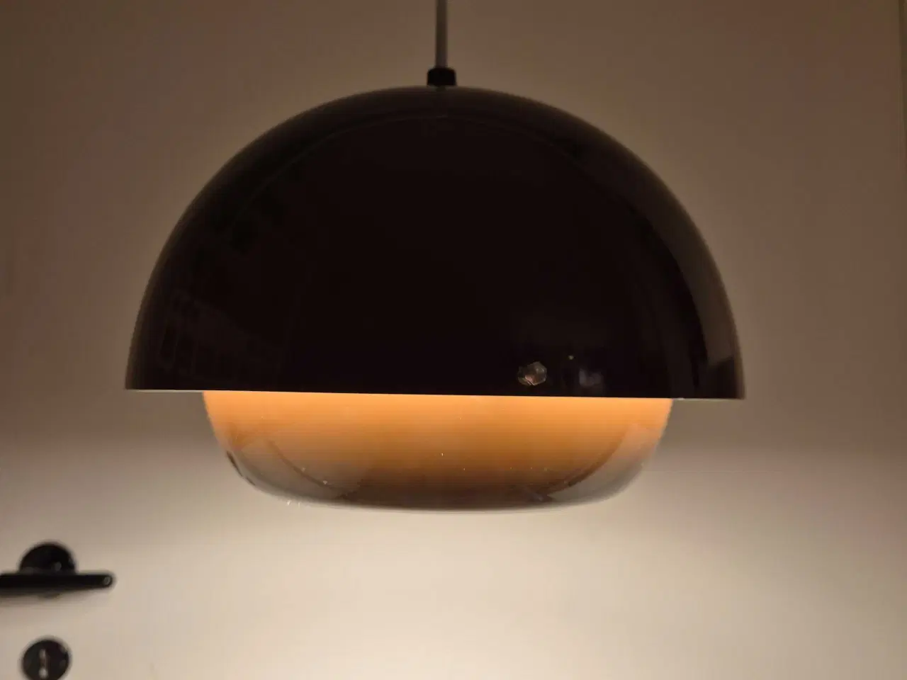Billede 3 - Brun retrolampe med flot lyseffekt 