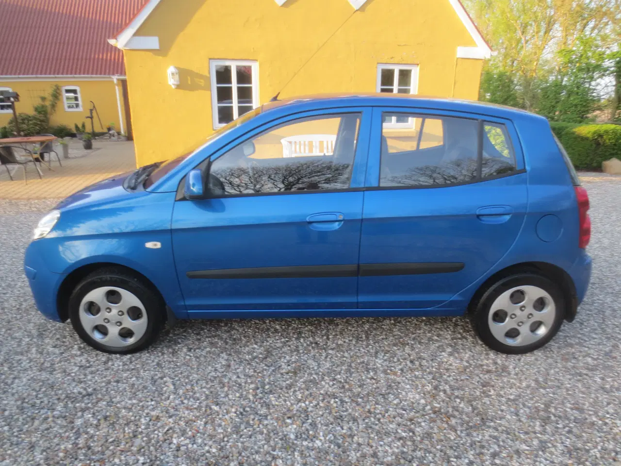 Billede 2 - Kia Picanto 1.1 i Synet M / Træk