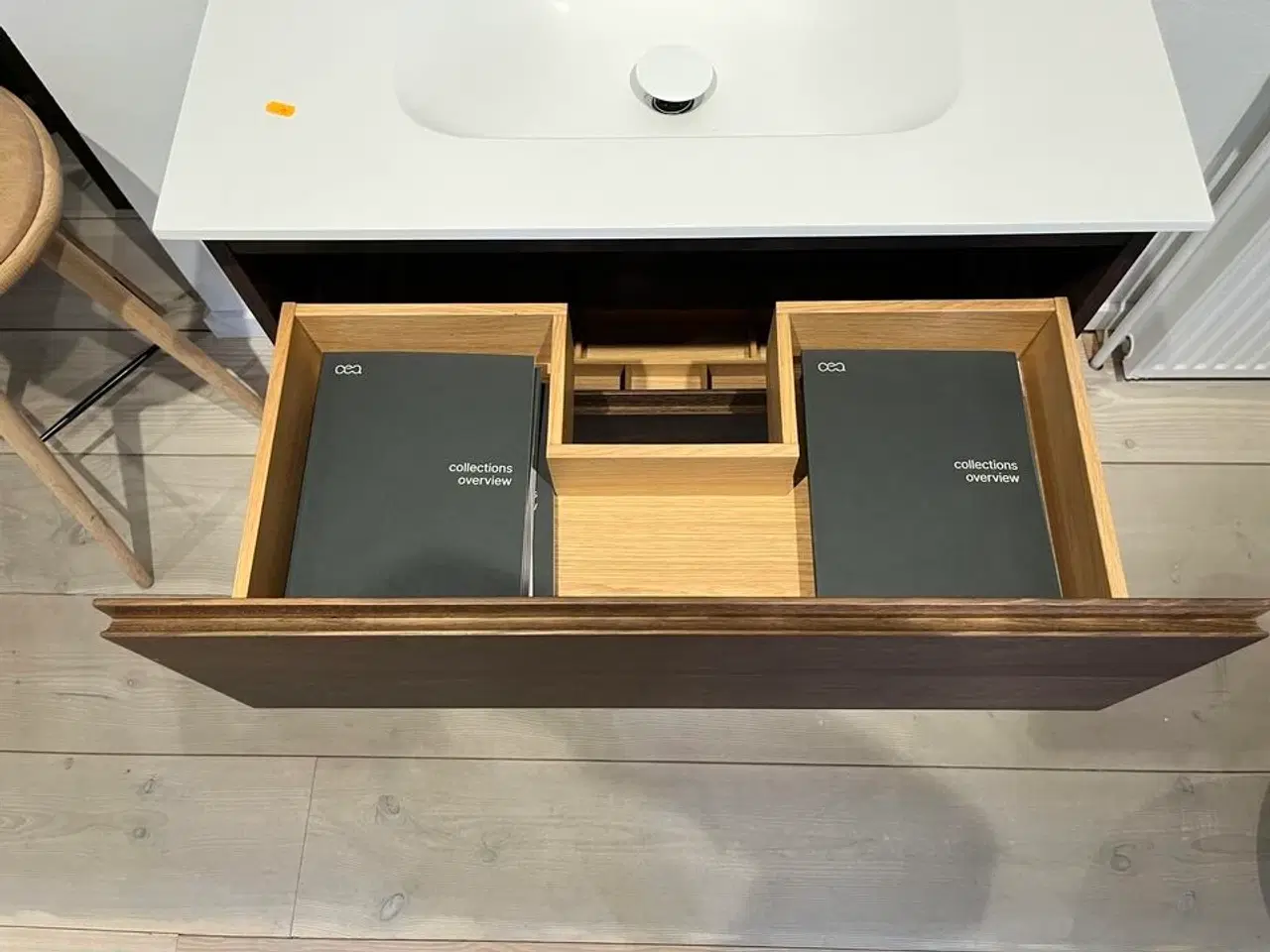 Billede 4 - Badeværelsemøbel med Vask