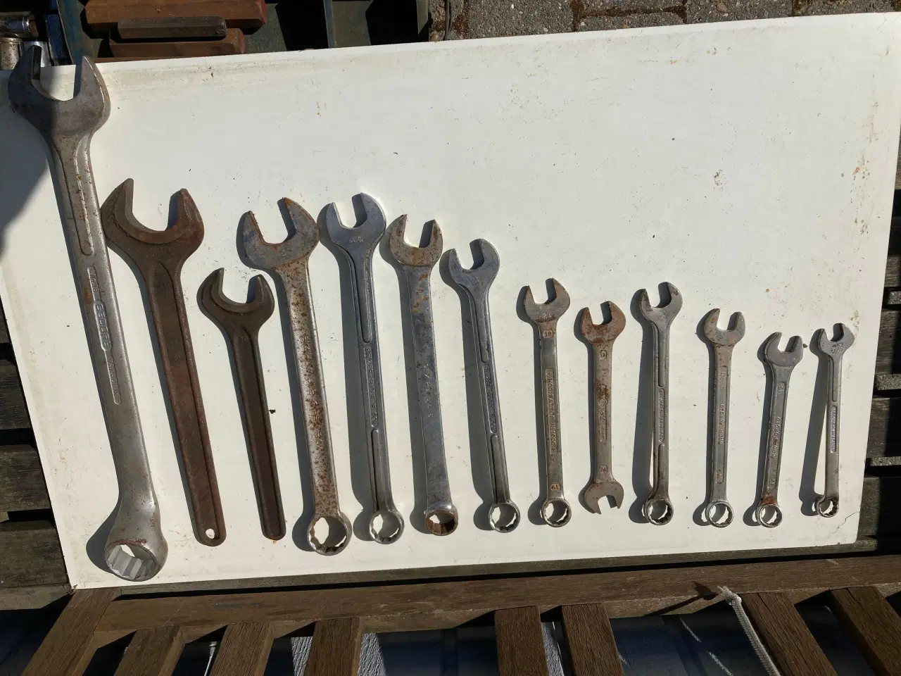 Billede 2 - Værktøjskasse med værktøj