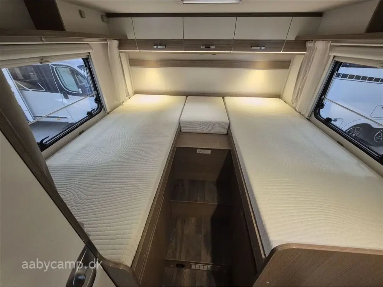 Billede 18 - 2019 - Carado T 447   Automatgear. solcelle. 95Ah batteri. 1500w inverter. Markise. undervognsbehandlet.  Fuld service. tandrem skiftet i 2025. Kun 47,000 Km!!!