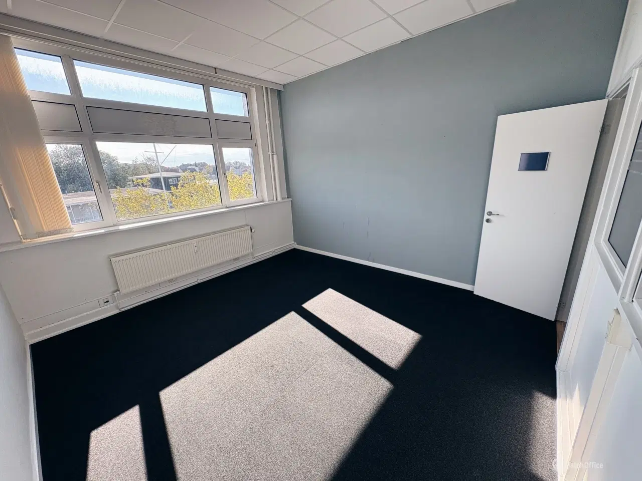 Billede 10 - 18 m2 lukket kontor i fælles kontormiljø