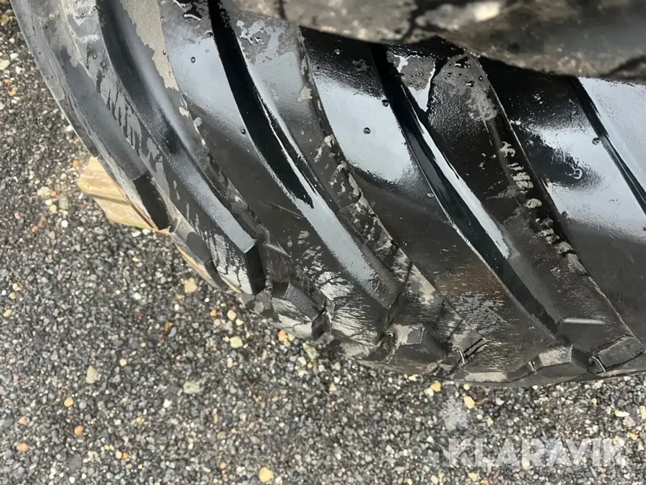 Billede 12 - Græsdæk med fælge 4 styk - fra New Holland TNF