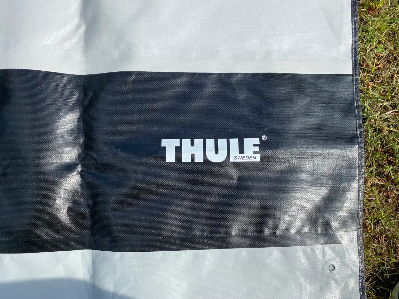 Billede 3 - Side til Thule markise G2. 