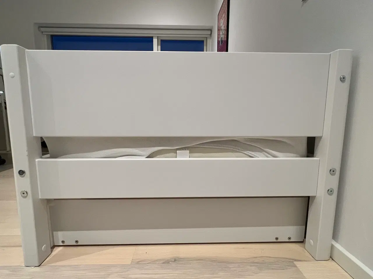 Billede 4 - Flexa seng med udtræk