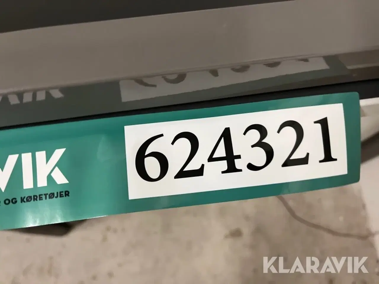 Billede 9 - Skoleborde Kinnaps Origo 8 styk