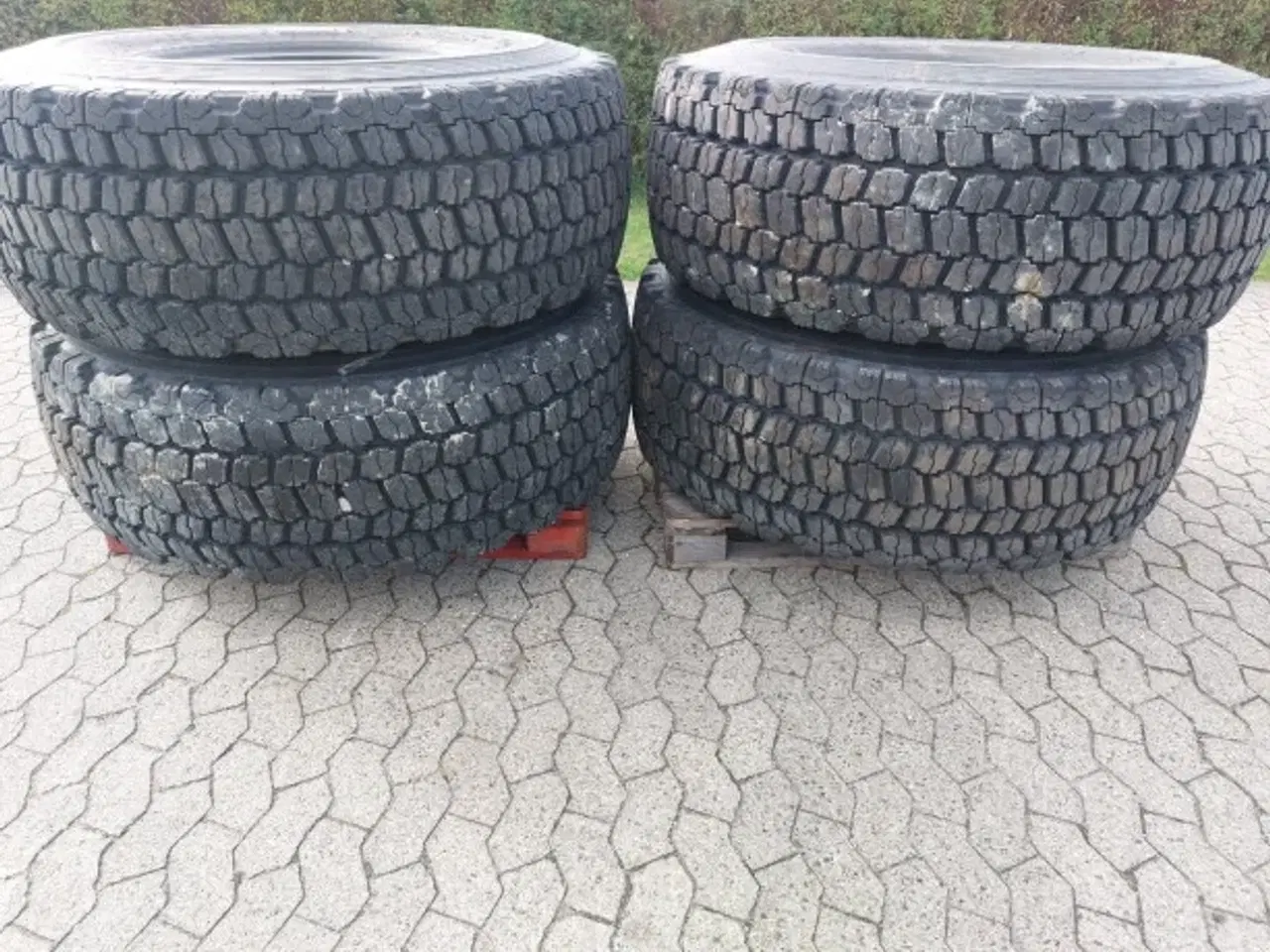 Billede 1 - Bridgestone 20,5xR25 V-Steel Snow vinterdæk 