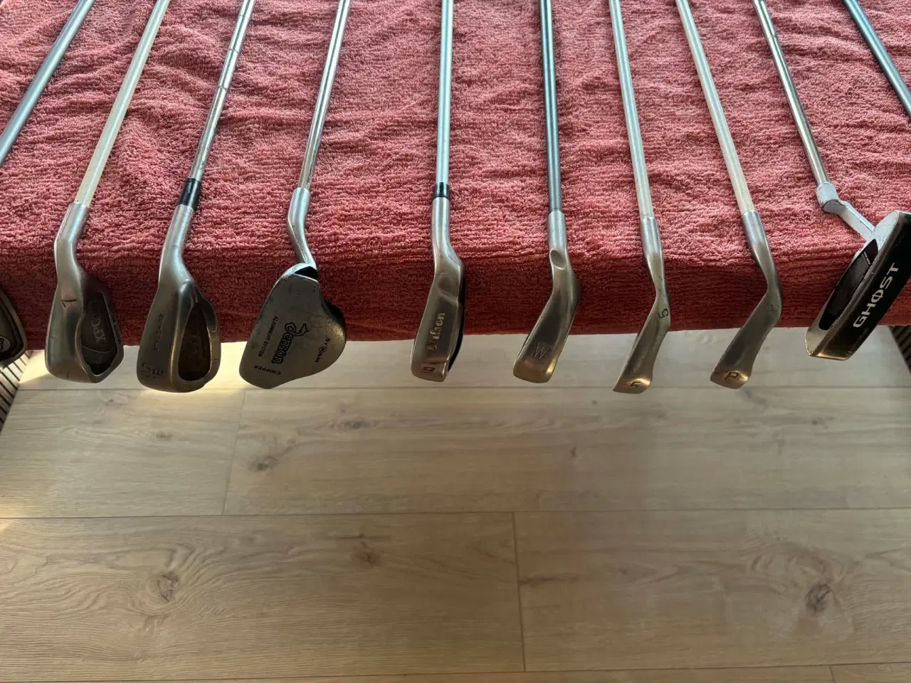 Billede 14 - Samlet begynder golfsæt med bag, vogn og tilbehør