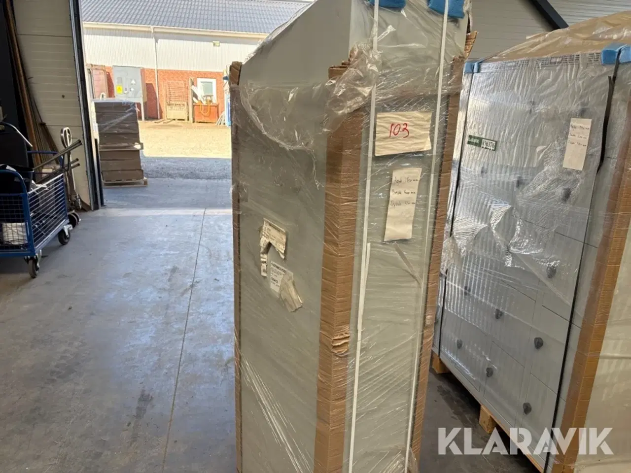 Billede 3 - Værkstedsskabe Blika