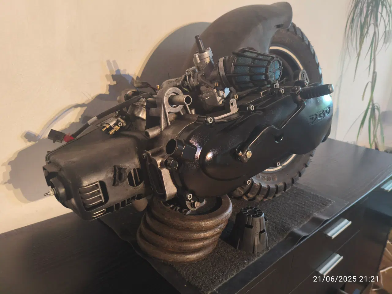 Billede 5 - Nyrenoveret 125cc PGO-motor 2takt med alt tilbehør