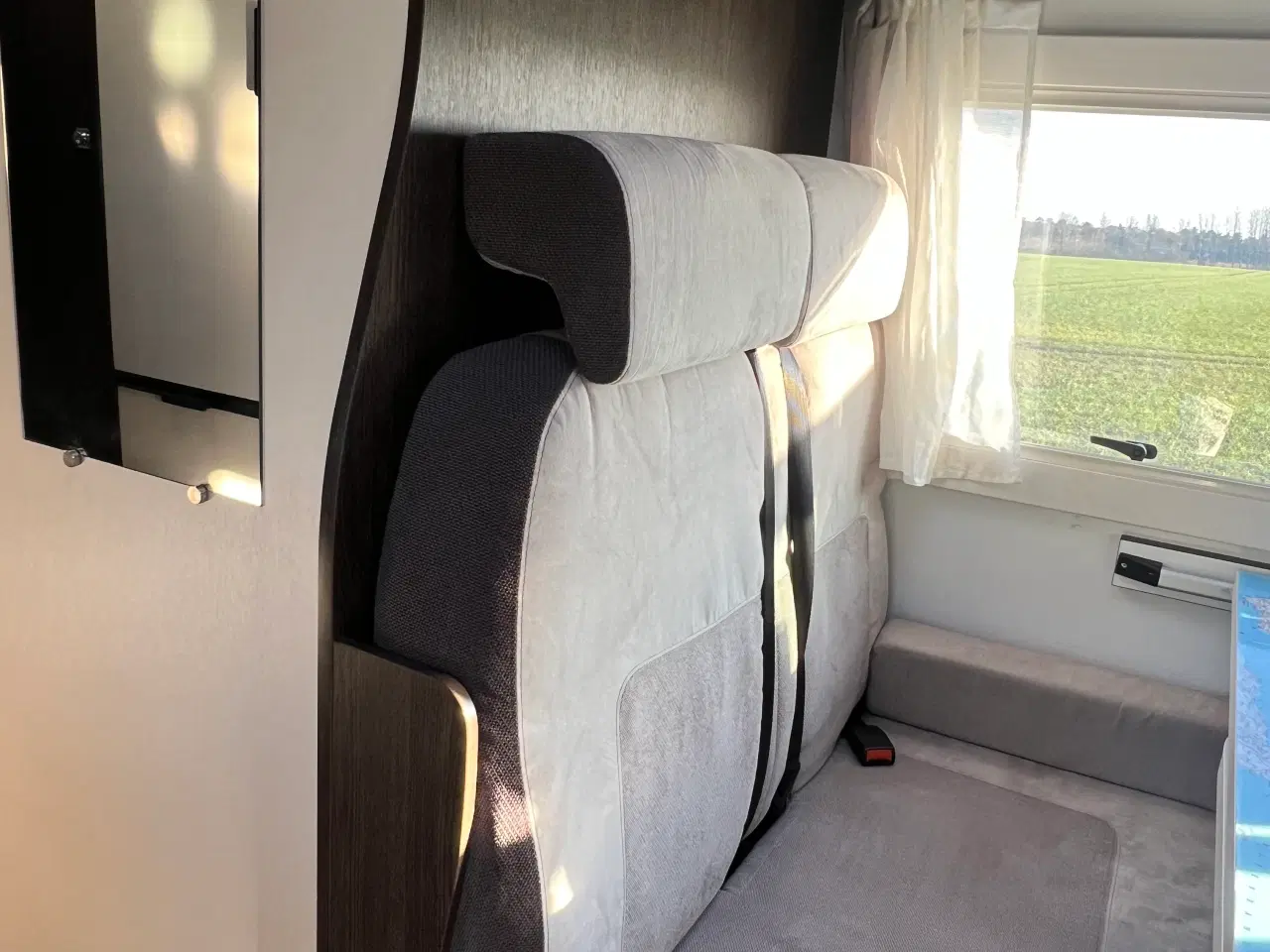 Billede 14 - Benimar Sport 340 Northautokapp fra juni 2022