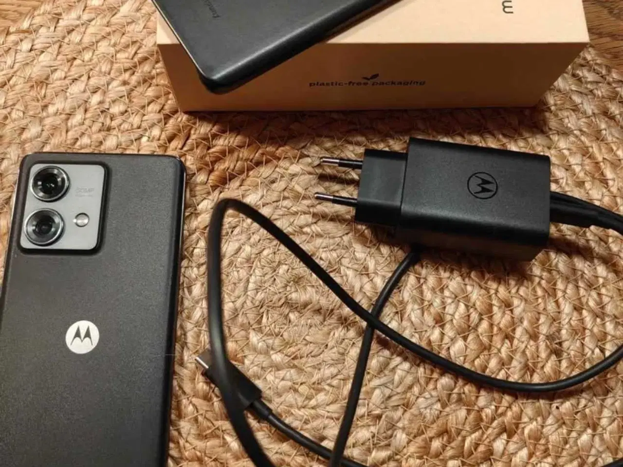 Billede 1 - Motorola 40 NEO 