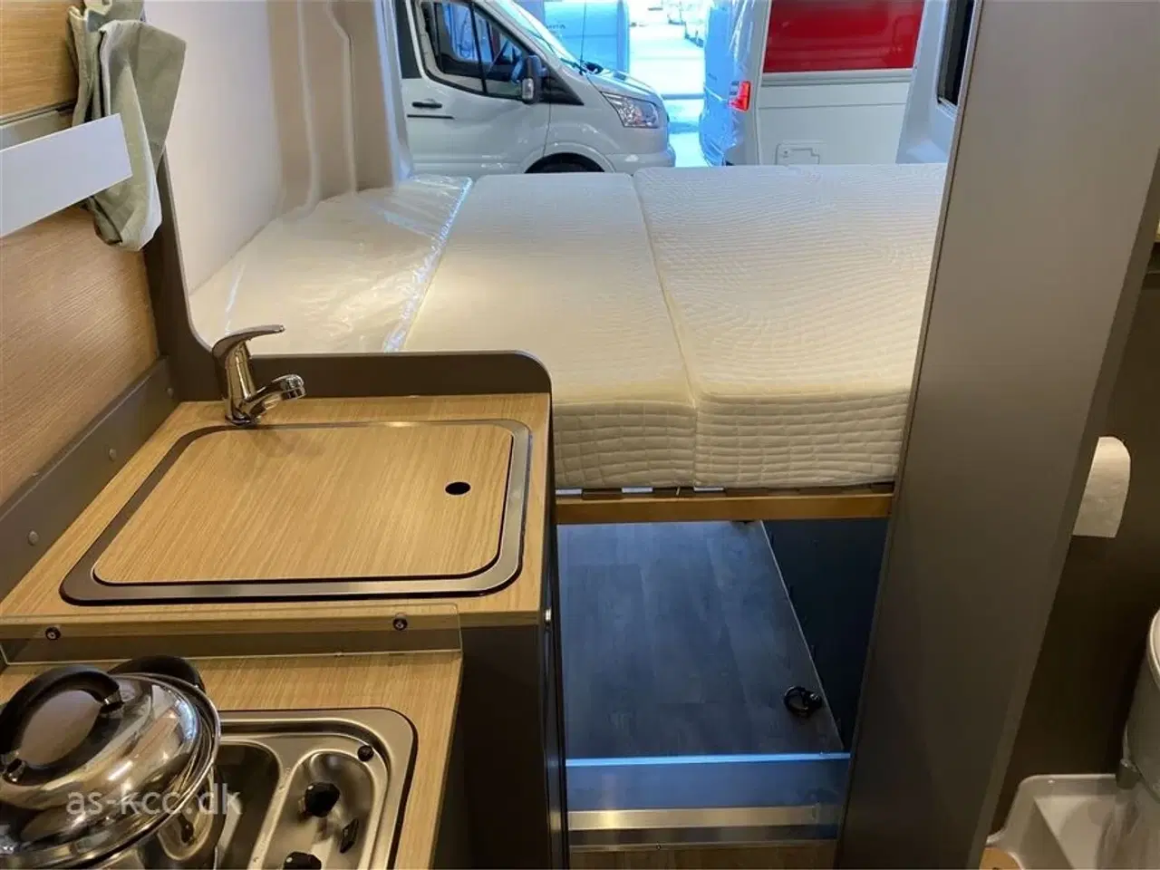 Billede 10 - 2024 - LMC Innovan 590 Active Automat gear Ny LMC Inovan 590 Active med Automatgear, 140 HK og den har kun kørt 4.070 KM